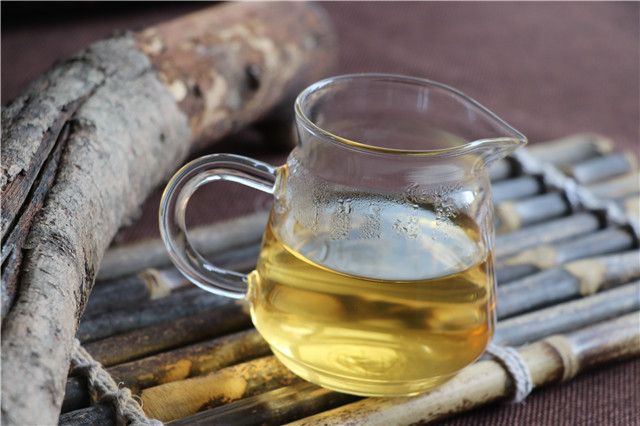 Lợi ích của việc uống trà Phổ nhĩ  lâu dài đối với phụ nữ là gì?